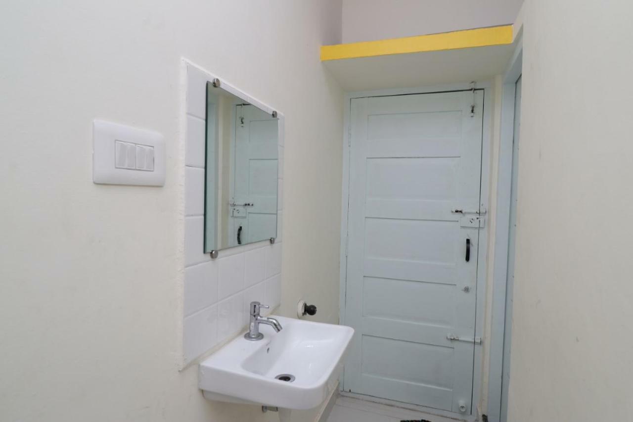 Wheel To Hills Stay Inn Service Apartments Chikmagalūr Esterno foto